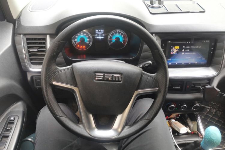 Used Jinbei Gold Hiace 2021 1.5L Passenger Van Travel Lion 7-Seater
