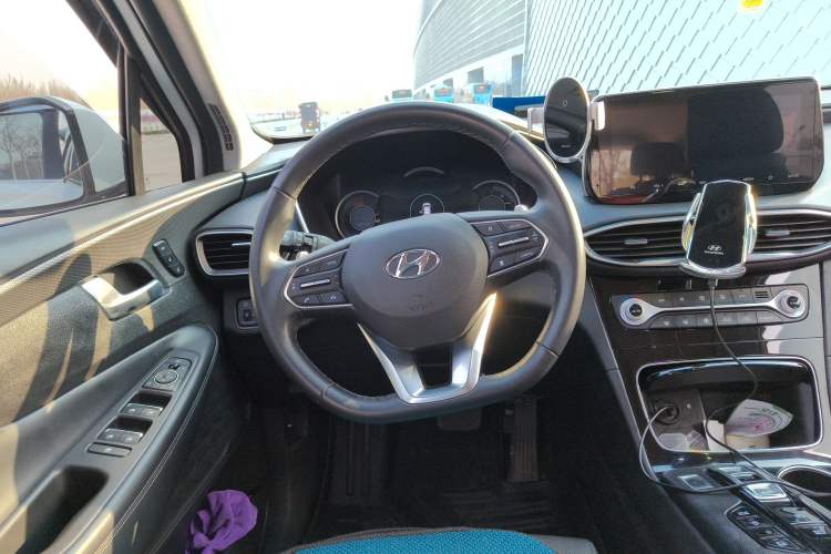 Used Hyundai Santa Fe 2019 380 TGDi DLX Automatic Two-Wheel Drive Prestige Plus Version China VI Standard
