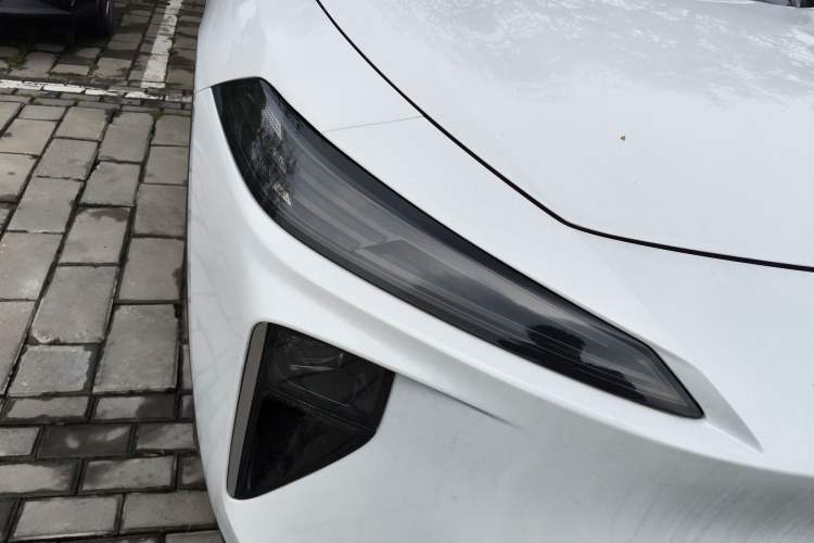 Used Venucia V DD-i 2025 Orca 150km Joyful Journey Edition
