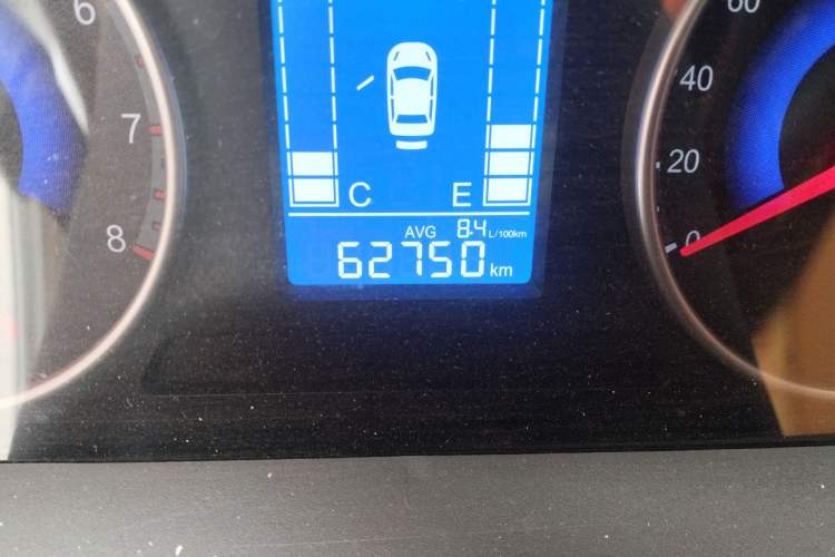 Used FORTHING Joyear X3 2016 1.5L Comfort Model Odometer Close Up