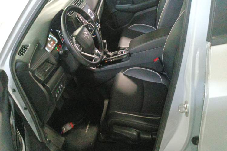 Used Honda Crider 2022 180 Turbo CVT Flagship Edition Left Front Seat