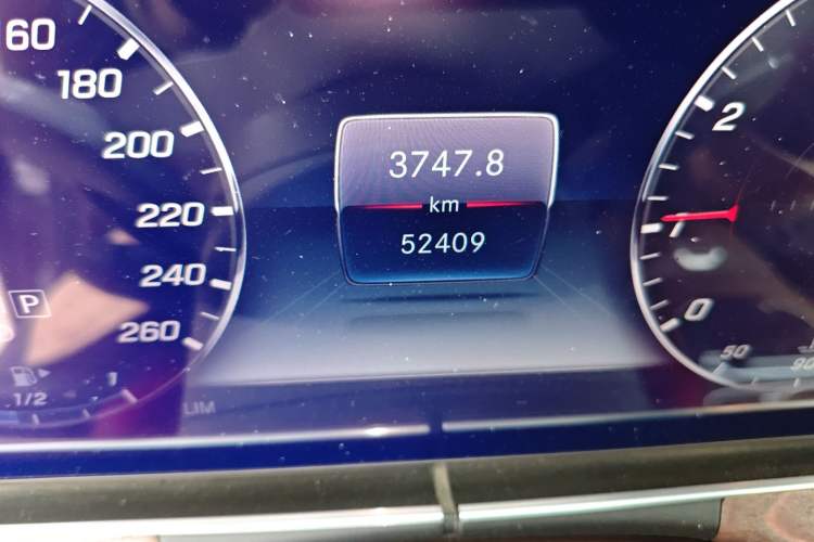 Used Mercedes-Benz E-Class 2020 Facelift E 300 L Stylish Edition