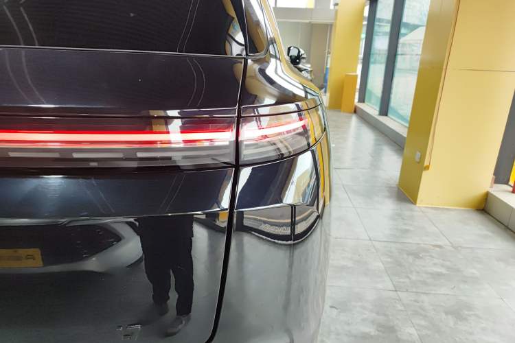 Used Li Auto L7 2023 Pro Model
