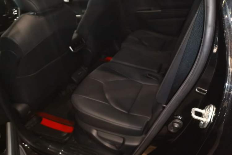 Used Toyota Highlander 2022 Dual-Engine 2.5L Four-Wheel Drive Prestige Version 7 Seats Left Rear Seat