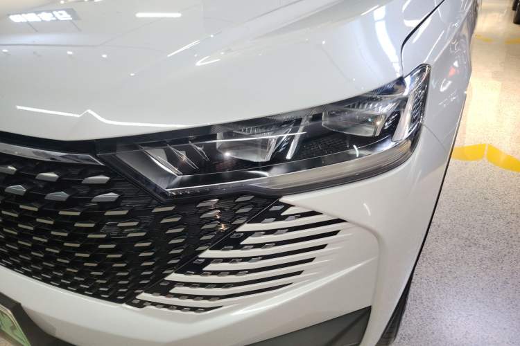 Used Haval H6 New Energy 2023 DHT-PHEV 110KM Long-Range Edition
