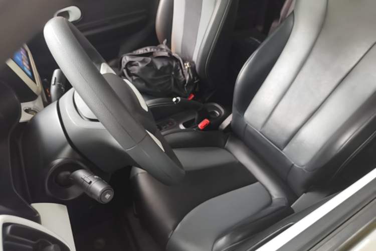 Used Roewe Clever 2022 311km QiQi BoBo Edition Left Front Seat