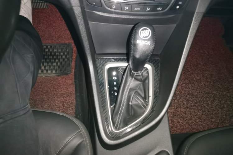 Used Buick GT 2016 15N Automatic Luxury Edition Gear Lever