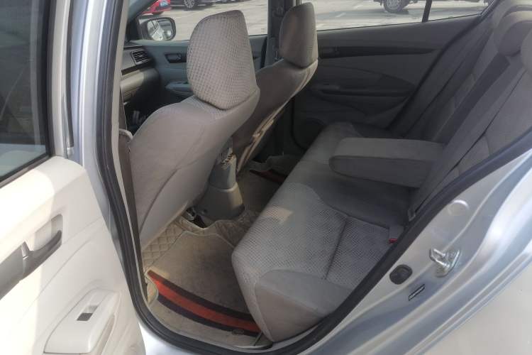 Used Honda City Classic 2012 1.5L manual Comfort version