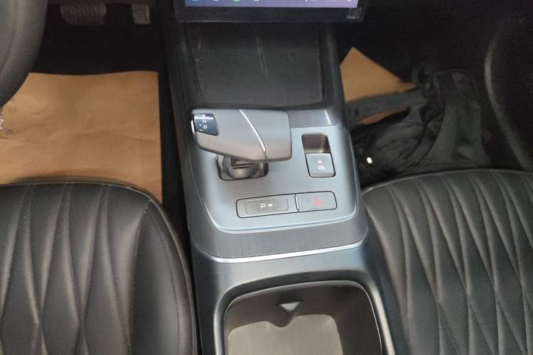 Used Changan Eado DD 2023 Blue Whale NE 1.5T GDI DCT Navigation Model