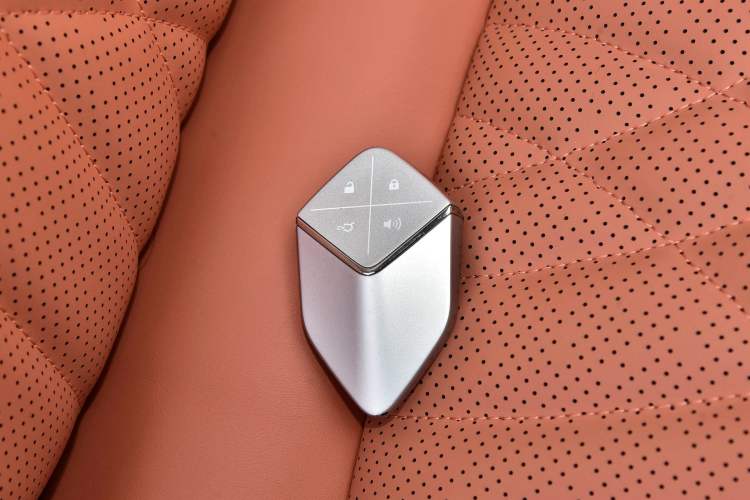 Used Deepal S07 2023 200Max Range-Extended Version
