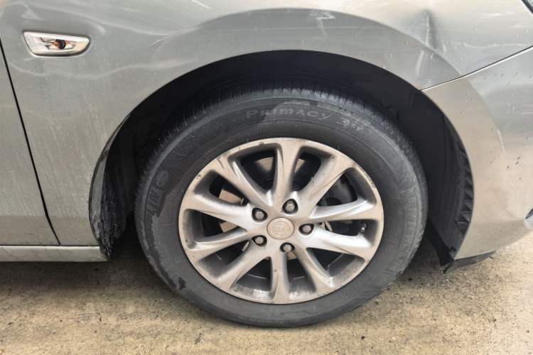 Used Buick GL6 2018 18T 6-Seater Luxury Model Right Front Wheel Hub