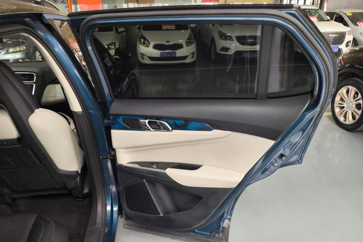 Used Lynk & Co 01 2019 2.0T Two-Wheel Drive Zhaopu Version China VI Standard