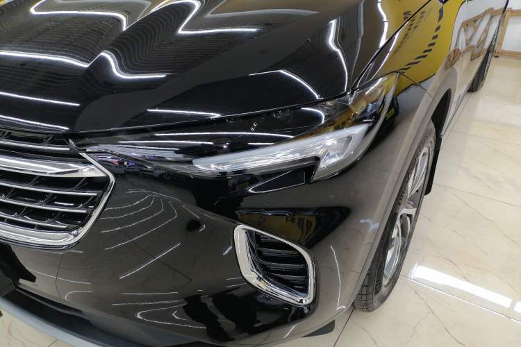 Used Buick Envision 2023 Encore S 552T Two-Wheel Drive Luxury Model
