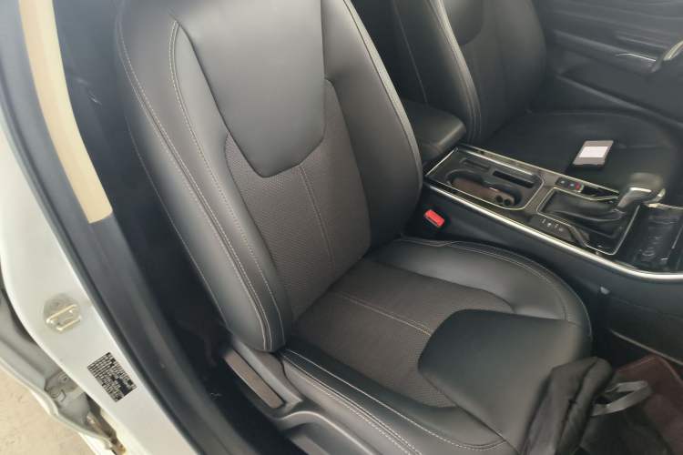 Used Chery Arrizo GX 2018 1.5T CVT Dynamic Color Version China V Standard