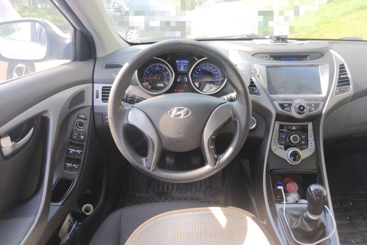 Used Hyundai Elantra (5th Generation / Langdong) 2016 1.6L Manual Luxury Model Steering Wheel