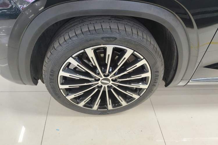 Used Geely Auto Monjaro L 2025 Dongfang Yao 2.0TD Automatic Jinzhao Edition