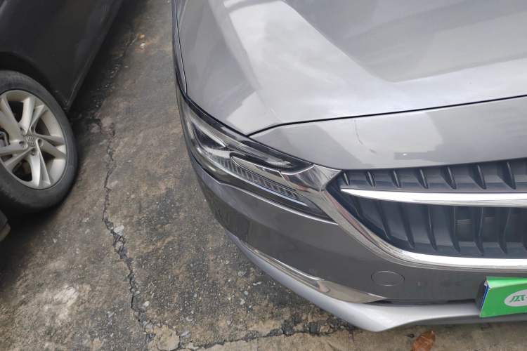 Used Buick GL6 2018 18T 5-seat Luxury Model
