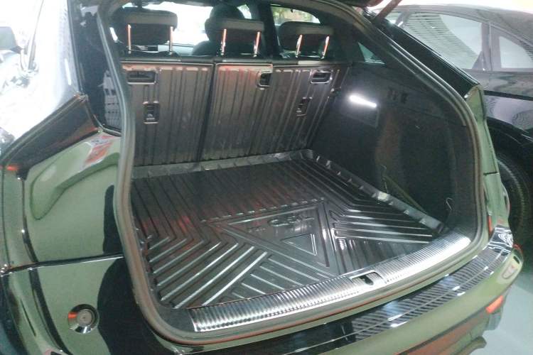 Used Audi Q5L Sportback 2024 40 TFSI Luxury Edition
