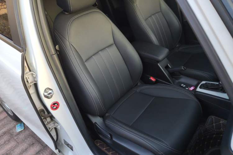 Used Honda Fit 2021 1.5L CVT Trend Edition Right Front Seat