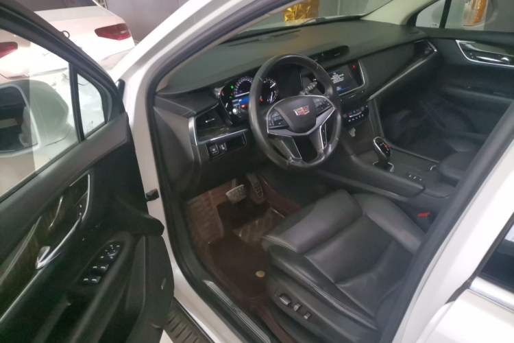 Used Cadillac XT5 2016 28T Four-Wheel Drive Luxury Model
