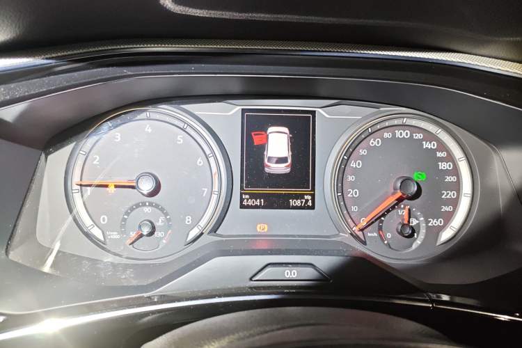 Used Volkswagen Tayron 2019 330TSI Two-Wheel Drive Luxury Model China VI Standard
