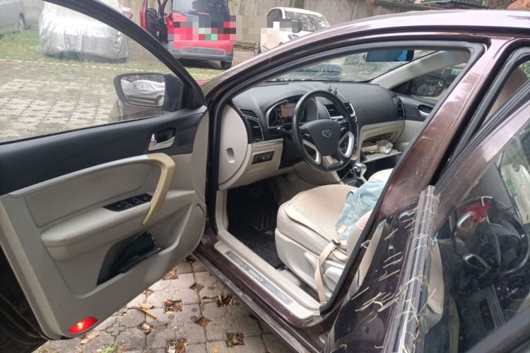 Used Geely Auto Emgrand 2014 Sedan 1.5L CVT Elite Model Driver Seat