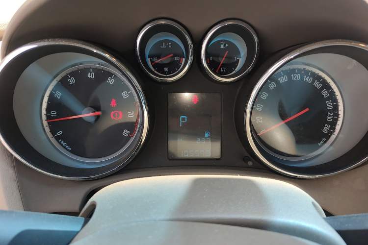 Used Buick GT 2013 GT 1.6L Automatic Fashion Edition
