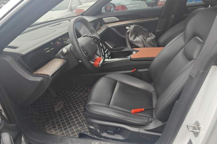 Used NETA S 2024 Revised Version 2 Range-Extended 1060 Lite Edition
