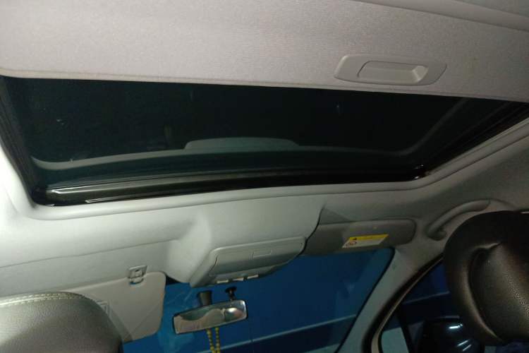 Used Peugeot 3008 2015 2.0L Automatic Trend Edition
