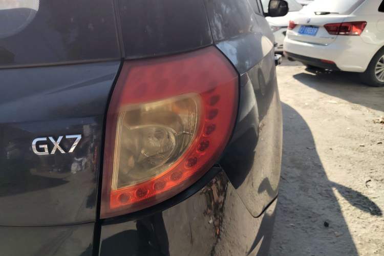 Used Geely Auto GX7 2014 1.8L Manual Value Edition
