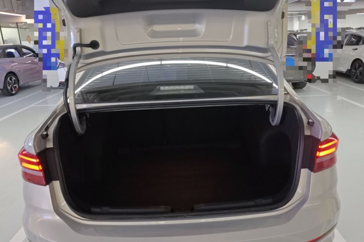 Used Volkswagen Lavida 2018 1.5L Automatic Comfort Edition China V Standard
