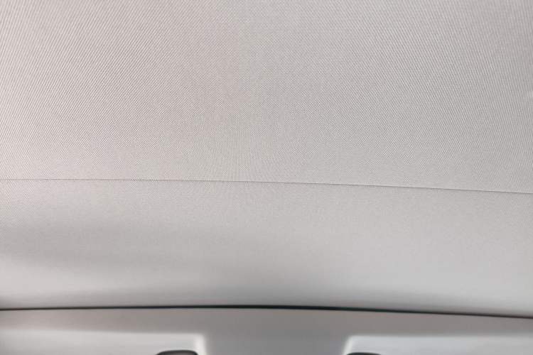 Used Land Rover Discovery Sport 2018 240 PS PURE Edition
