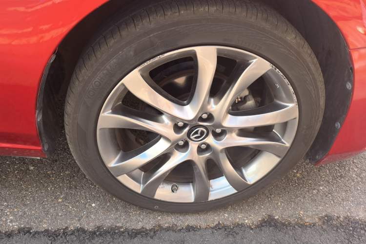 Used Mazda Atenza 2017 2.5L Sky Blue Supreme Edition Right Front Wheel Hub