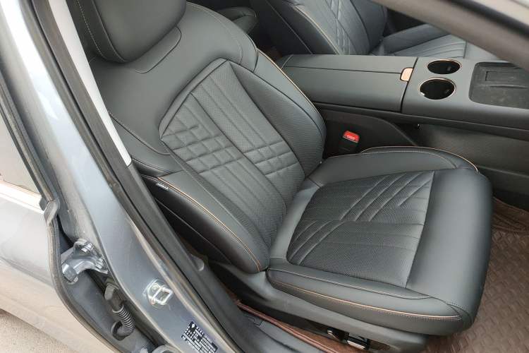 Used Baojun Enjoy 2025 All-Electric 600km Luxury Edition
