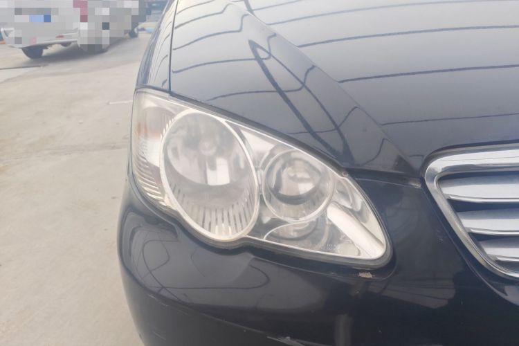 Used BYD F3 2013 Energy-Efficient Model 1.5L Manual Comfort Version Right Front Headlight