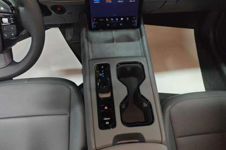 Used Toyota bZ3 2026 Model, Smart Home JOY Gear Lever