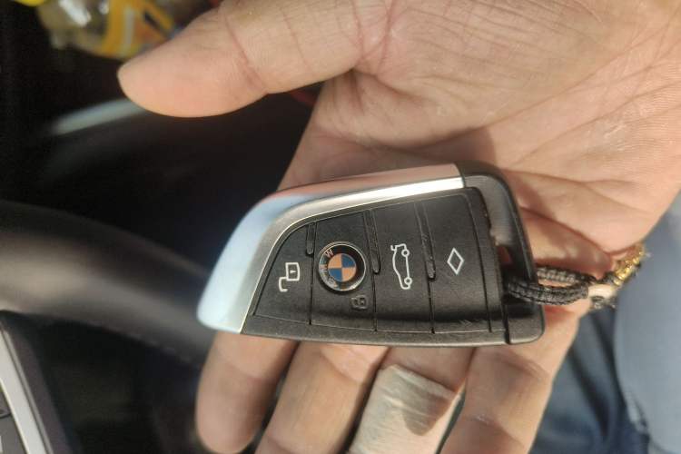 Used BMW i3 2024 eDrive 35 L Vehicle Key