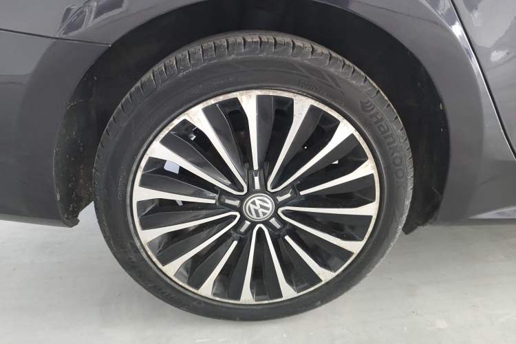 Used Volkswagen Passat 2016 380TSI DSG Ultimate Edition