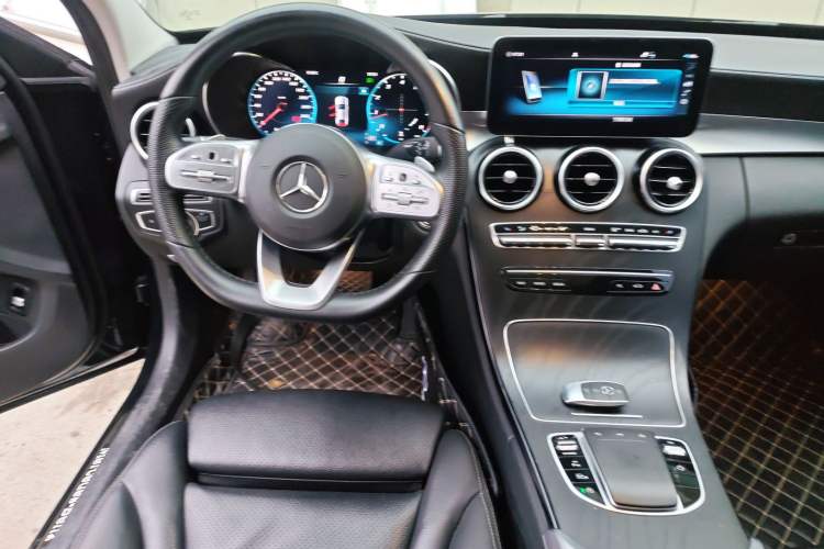 Used Mercedes-Benz C-Class 2021 C 200 L Fashion Edition Sport Version Audio And AC Panel