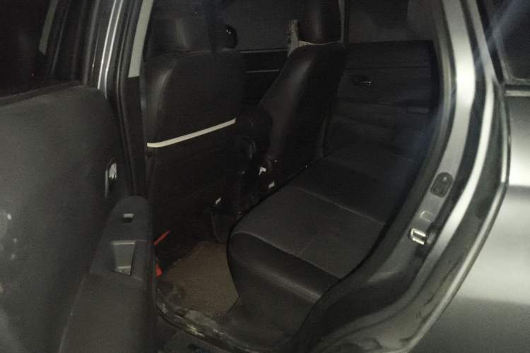 Used Mitsubishi ASX 2013 2.0L CVT Two-Wheel Drive Elite Edition