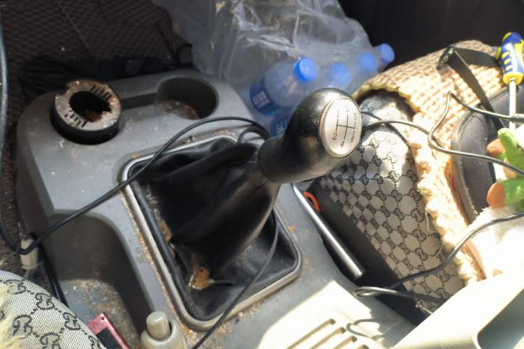 Used FORTHING Lingzhi 2013 M5 Q7 2.0L 7-Seater Long-Wheelbase Comfort Model