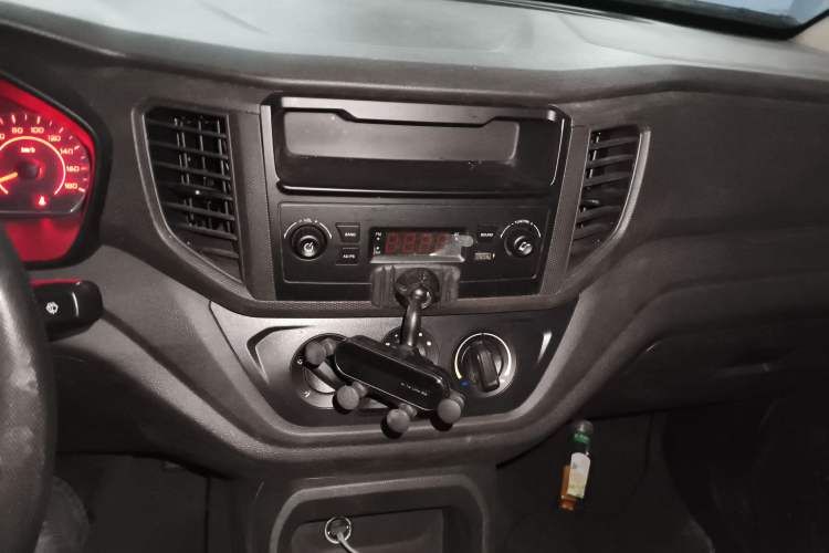 Used Wuling Hongguang V 2021 1.5L Jingqu Version LAR