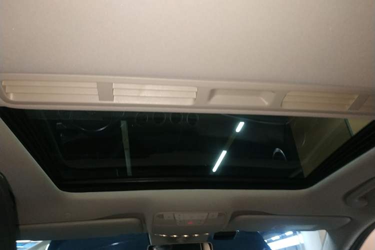 Used Mercedes-Benz E-Class 2016 E 300 L Stylish Model
