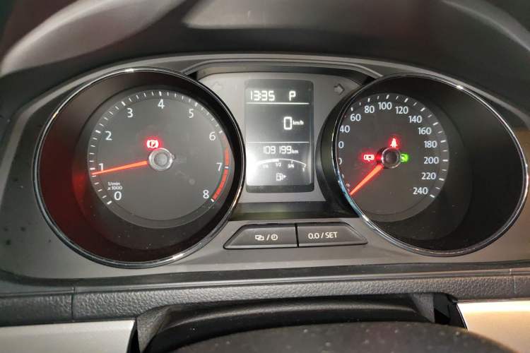 Used Volkswagen Lavida 2017 1.6L Automatic Comfort Edition
