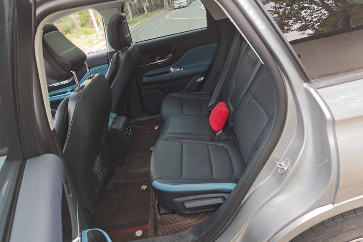 Used Lincoln Corsair 2024 1.5T Two-Wheel Drive Luxury Hybrid Version Left Rear Seat