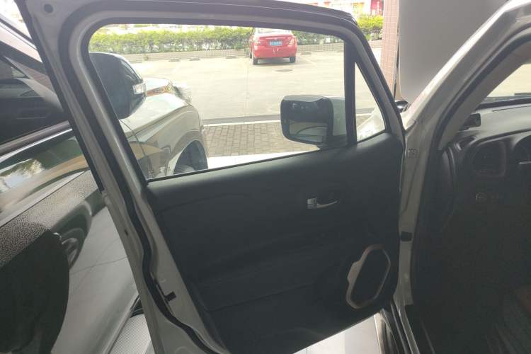 Used Jeep Renegade 2016 1.4T Automatic Kinetic Edition