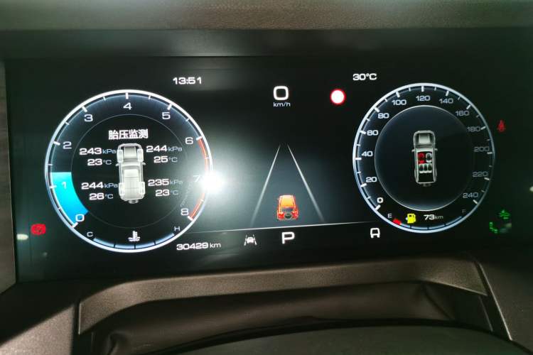 Used Tank 300 2021 City Edition 2.0T—Truly Stylish Instrument Cluster