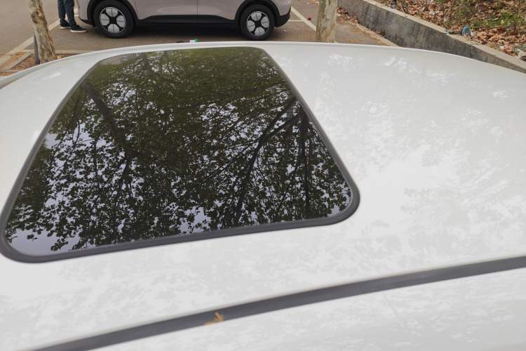 Used Toyota Levin 2023 185T CVT Luxury Edition Roof