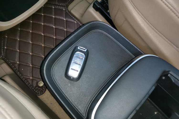 Used Buick GL8 2017 ES 28T Premium Version China V Standard
