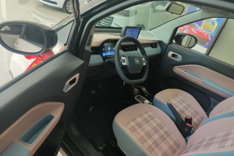 Used Chery New Energy QQ Ice Cream 2024 Edition Youth Version 205km Sundae